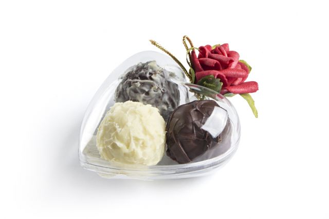 Käsitöökommid südamekujulises karbis 3 tk